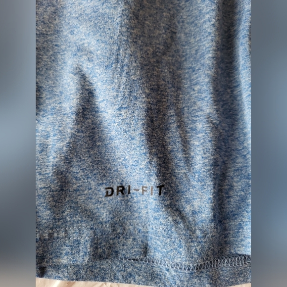 Nike Blue Athletic T-Shirt, Size XL - Picture 5 of 5